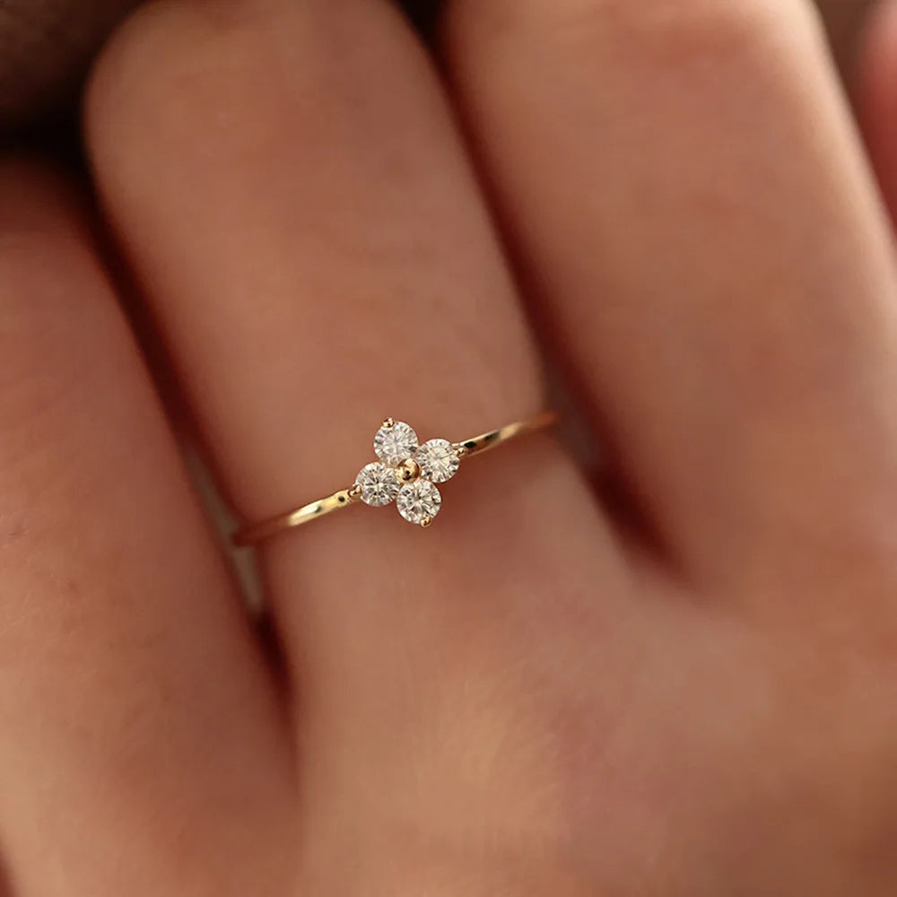 Ring aus 925er-Sterlingsilber, 18 Karat Gold, eingelegter Zirkonia-Blumenring für Damen, exquisite süße Hochzeit, Party, Schmuckzubehör