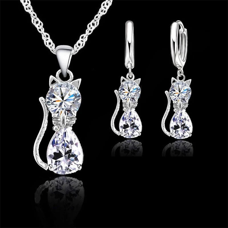 Echtes 925er-Sterlingsilber, farbige Schmucksets für Damen und Mädchen, glänzender österreichischer Kristall, niedliche Katze, Anhänger, Halskette, Huggie-Ohrring