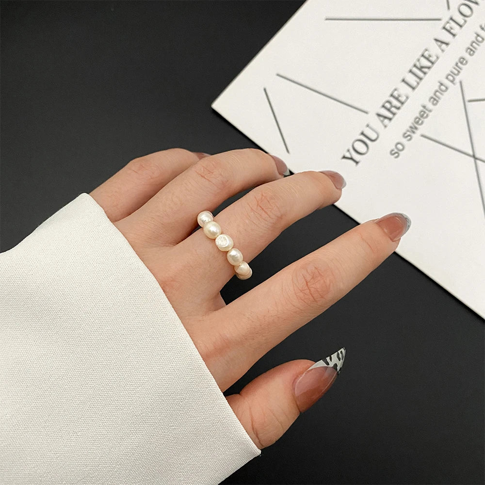 Nette Minimalistische Perle Perlen Ringe für Frauen Koreanische Unregelmäßige Perle Finger Ringe Trend Frauen Schmuck Geschenke