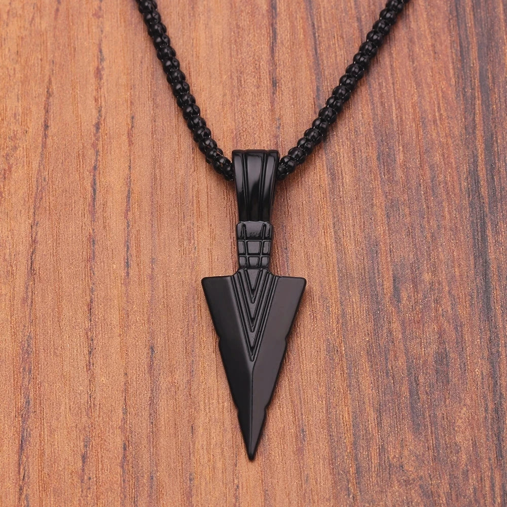 Männer Design Matte Schwarz Lange Halskette Mit Pfeil Anhänger Schmuck Kette Hip Hop Punk Rock Weihnachten Halloween Geschenk Für Männer frauen