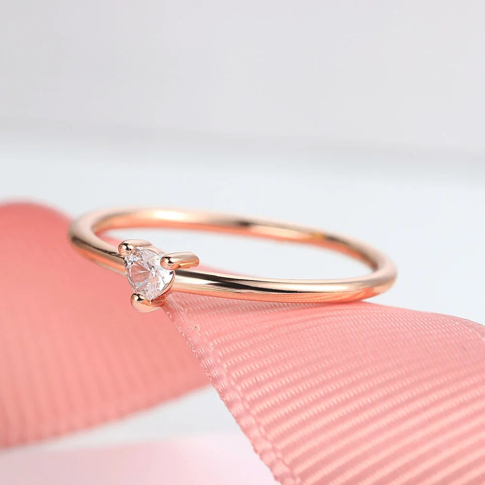 Ringe Für Frauen Kleine Herzförmige Gold Farbe Hochzeit Verlobung Dainty Ring Schmuck Zirkon Romantische Mode Schmuck KBR014-M