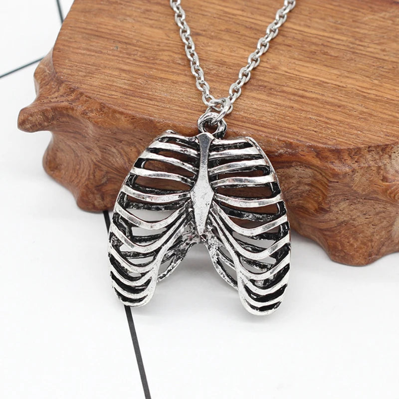 Mode Gothic Brustkorb Halskette Anatomisches Skelett Herz Goth Punk Einzigartige Retro Anhänger Halskette Schmuck Für Männer/Frauen