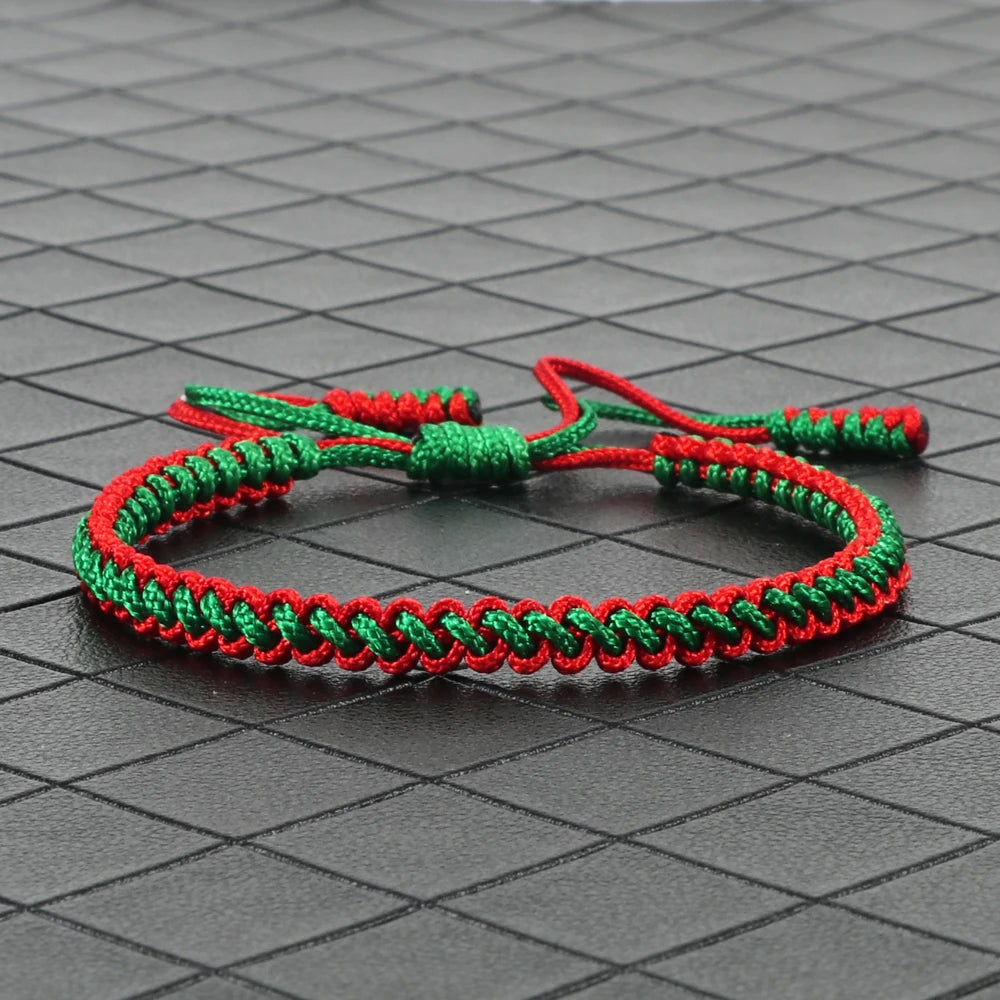 Tibetisch-buddhistische Glücksbringer-Armbänder und Armreifen für Damen und Herren, handgefertigte Knoten, grünes rotes Seil, Weihnachtsgeschenk, Armband-Schmuck