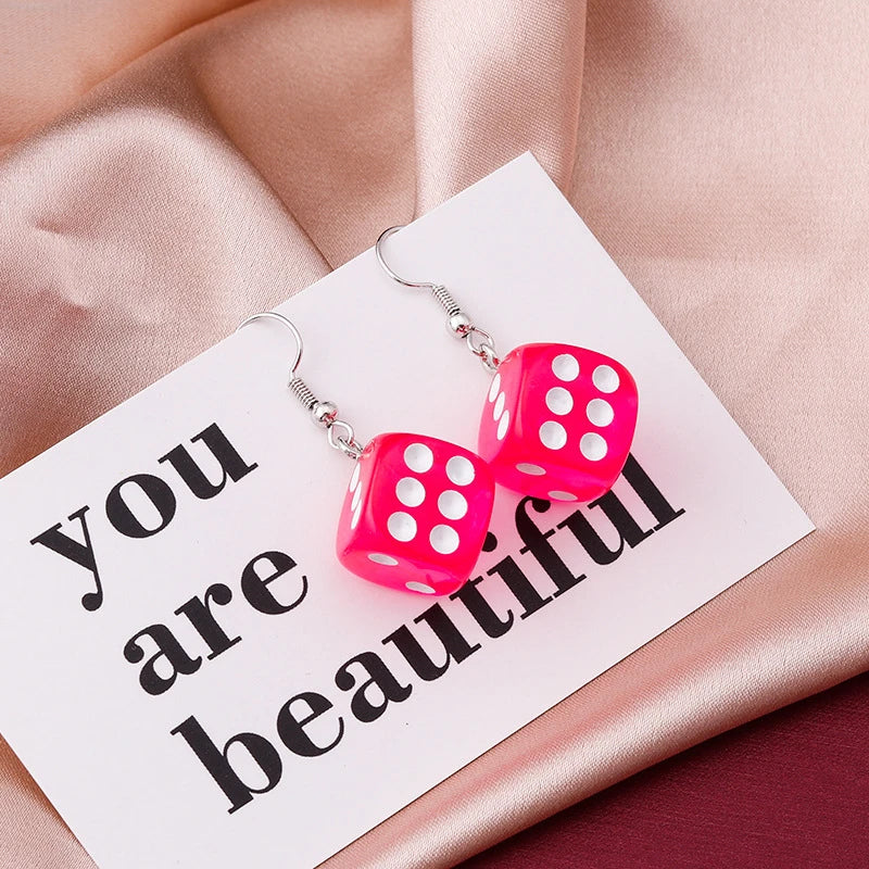 Handmade Cartoon 3D Harz Dice Tropfen Ohrring Quaste Casino Candy Farbe Persönlichkeit Spaß Schmuck für Frauen Weibliche Geschenk