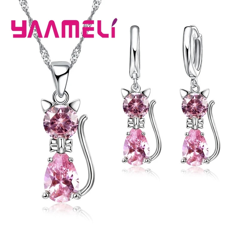 Echtes 925er-Sterlingsilber, farbige Schmucksets für Damen und Mädchen, glänzender österreichischer Kristall, niedliche Katze, Anhänger, Halskette, Huggie-Ohrring