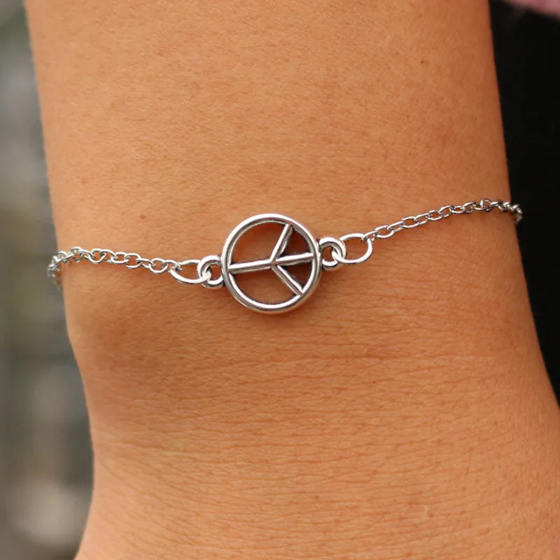 Charm-Armbänder für Männer und Frauen, Retro-Schmuck, Gliederkette, Armreif, Kreuz, Herz, Handschellen, Liebe, Frieden, Auge, Valentinstagsgeschenk