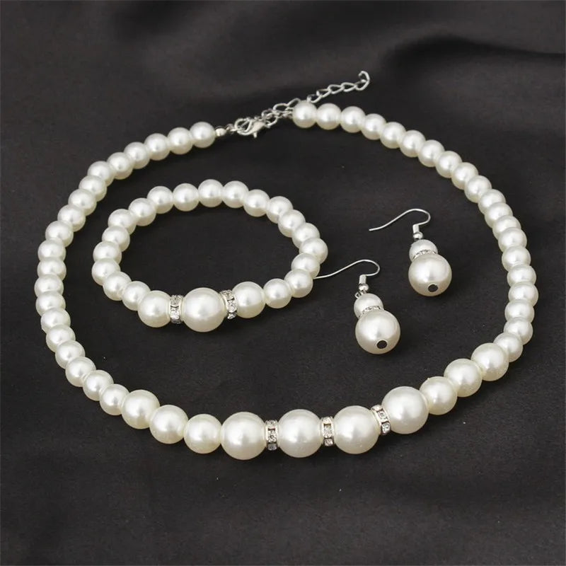 N308 Hochzeit Engagement Frauen Simulierte Perlen Schmuck Set Halskette/Ohrringe/Armbänder Mode Schmuck Für Dame Party Geschenk