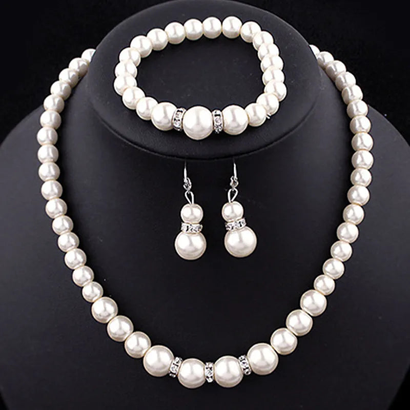 N308 Hochzeit Engagement Frauen Simulierte Perlen Schmuck Set Halskette/Ohrringe/Armbänder Mode Schmuck Für Dame Party Geschenk