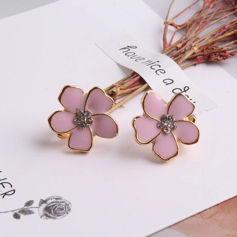 JIOFREE Korea Stil Blume Form Emaille Clip auf Ohrringe Ohne Piercing für Mädchen Party Nette Reizende Keine Loch Ohr Clip schmuck