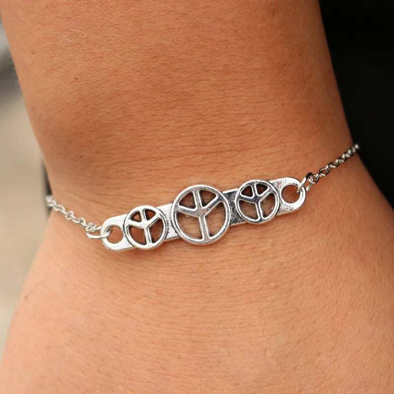 Charm-Armbänder für Männer und Frauen, Retro-Schmuck, Gliederkette, Armreif, Kreuz, Herz, Handschellen, Liebe, Frieden, Auge, Valentinstagsgeschenk