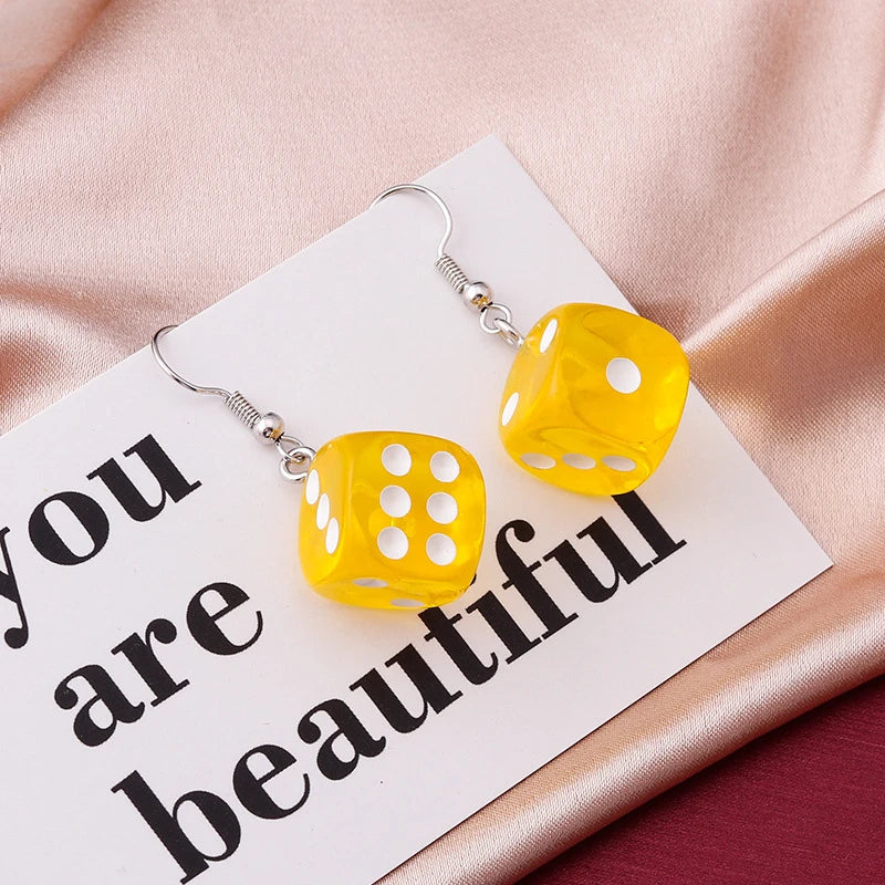 Handmade Cartoon 3D Harz Dice Tropfen Ohrring Quaste Casino Candy Farbe Persönlichkeit Spaß Schmuck für Frauen Weibliche Geschenk