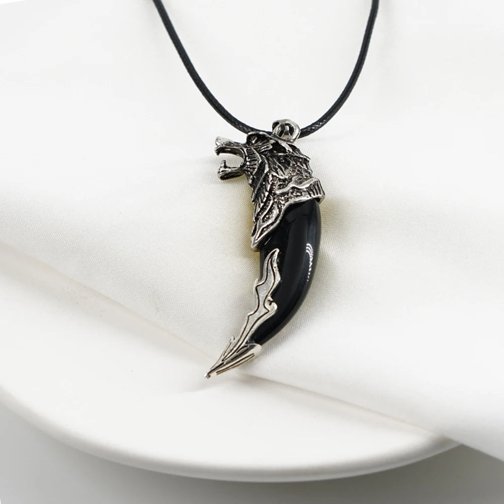 Punk Mode Tapfere Männer Wolf Gog Zähne Spike Anhänger Halskette Frauen Männer Glück Schmuck Klassische Fang Zahn Amulett Anhänger Halskette