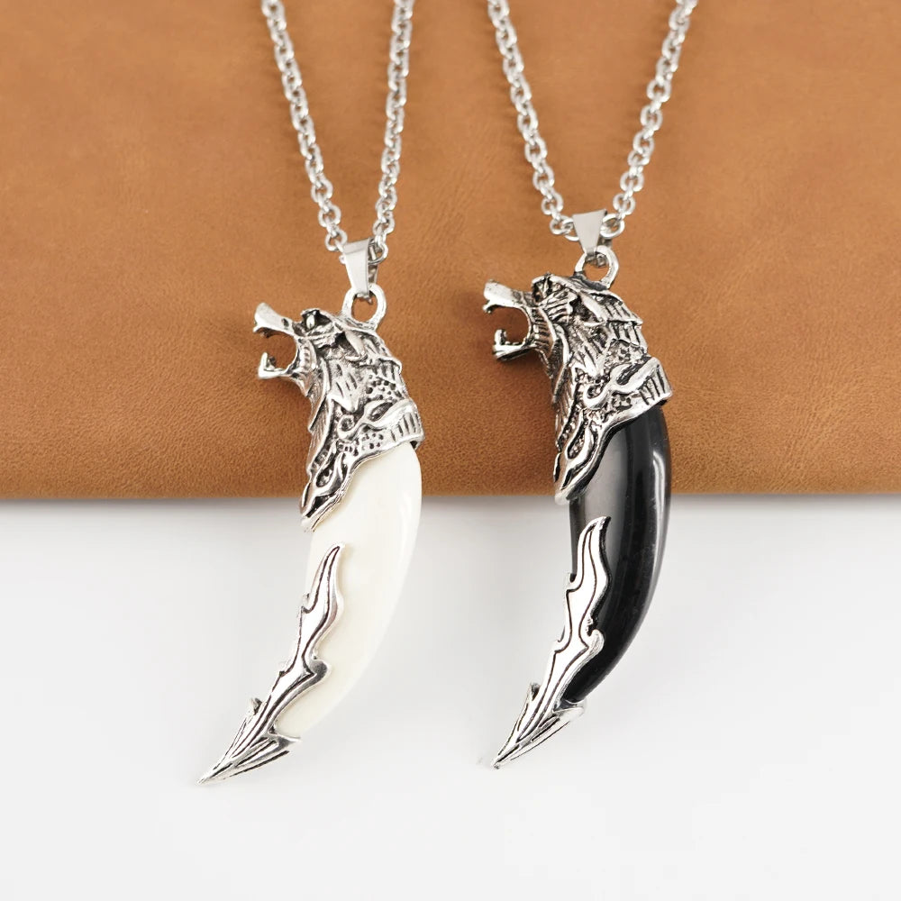 Punk Mode Tapfere Männer Wolf Gog Zähne Spike Anhänger Halskette Frauen Männer Glück Schmuck Klassische Fang Zahn Amulett Anhänger Halskette