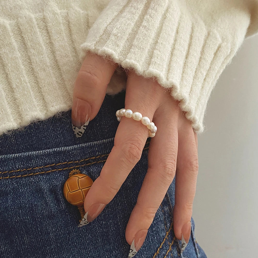 Nette Minimalistische Perle Perlen Ringe für Frauen Koreanische Unregelmäßige Perle Finger Ringe Trend Frauen Schmuck Geschenke