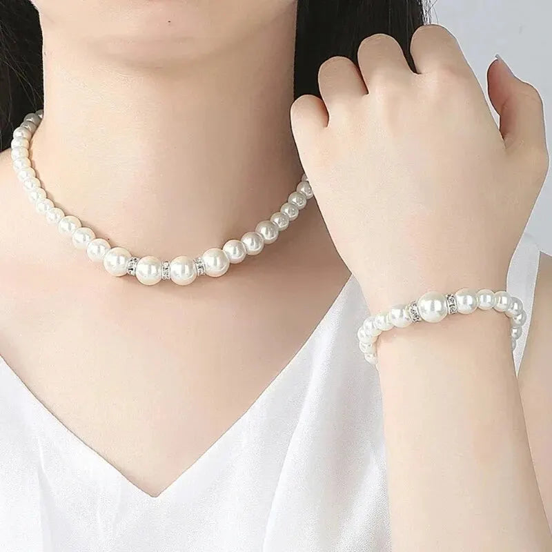 3-teiliges Set mit Imitationsperlen, Halskette, Armband, Ohrstecker, Set, Feuerball, Perlen, Perlen, Damen, Luxus-Brautparty-Schmuckset