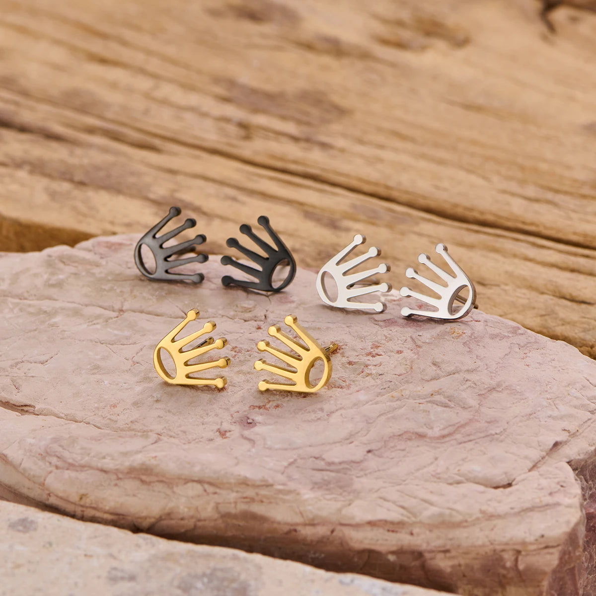 Zarte kleine Kronen-Ohrstecker für Damen, goldfarben, Geometrie, Augen, minimalistisch, Party, Sommer, Modeschmuck, Accessoires