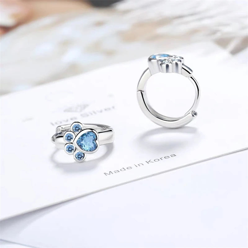 Silberfarbene Katzenpfote-Creolen, hellblaue Herzform, runder Kristallstein, niedliche Mädchen-Ohrringe, Schmuck, Festival-Party