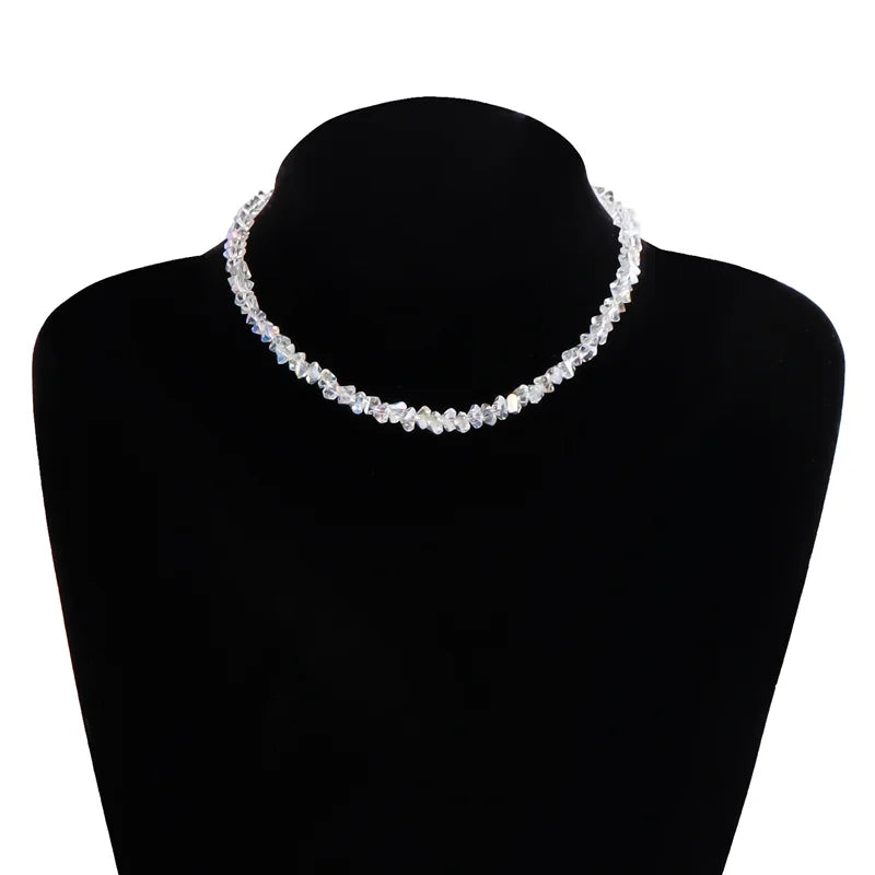 Vintage-Halsketten im böhmischen Stil mit Steinperlen für Frauen, weiß/schwarz, unregelmäßige Steine, gestapelte Schlüsselbeinkette, Modeschmuck, Geschenke