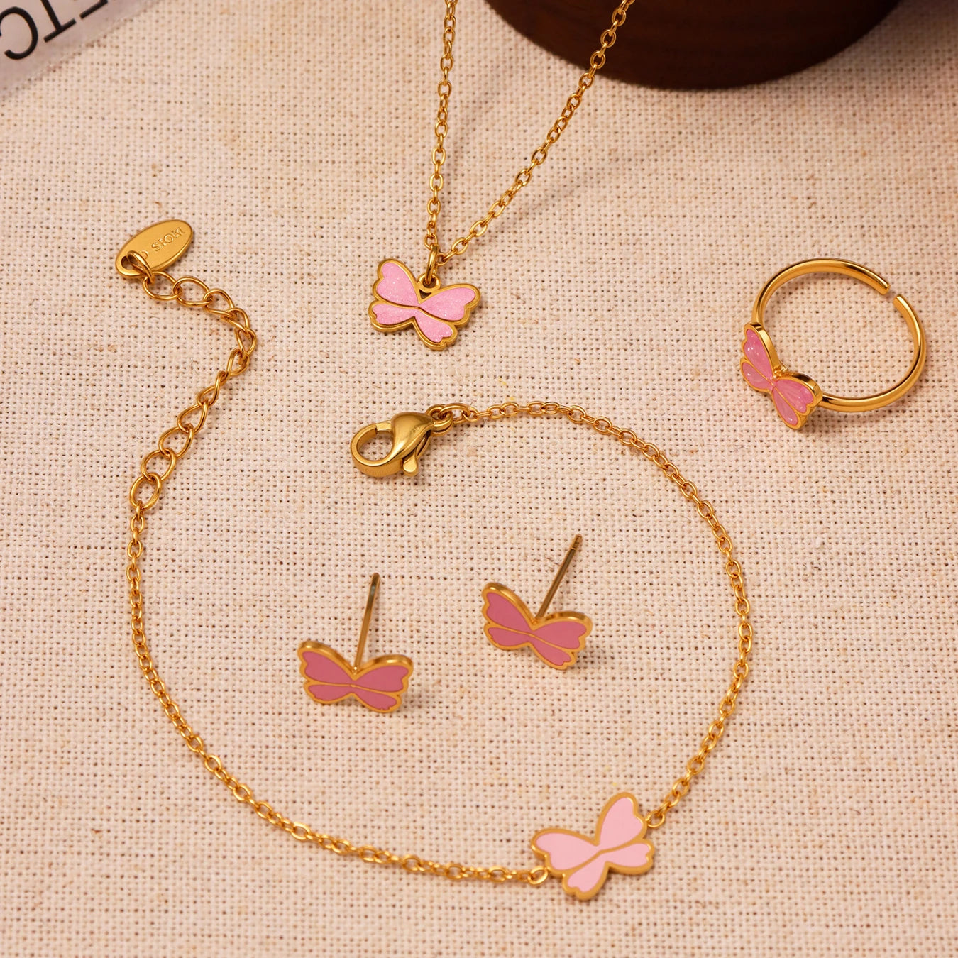 Kinderschmuck, rosa Schleife, Anhänger, gedrehte Kette, Halskette, Ohrringe, Armband, Ring, 5-teilig, Edelstahl, wasserdicht, Geschenk