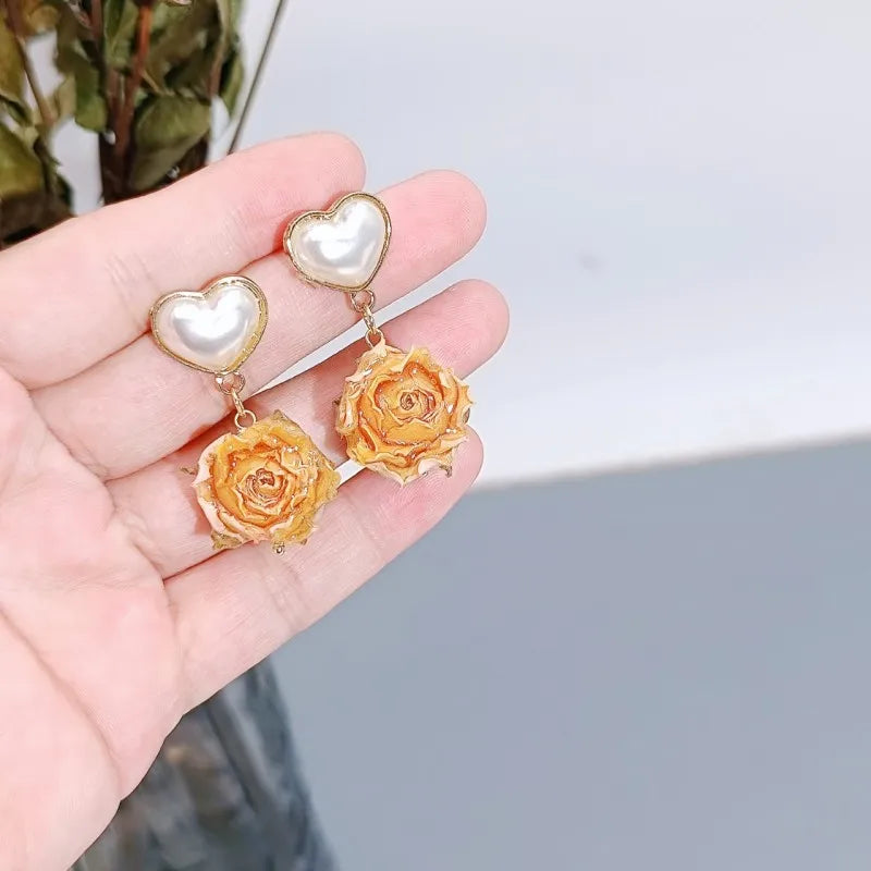 Einzigartige getrocknete Blumenohrringe, elegante natürliche Rose, Blumenperle, Quaste, lange Ohrringe, Epoxidharz, Rosenohrringe, Schmuck im Großhandel