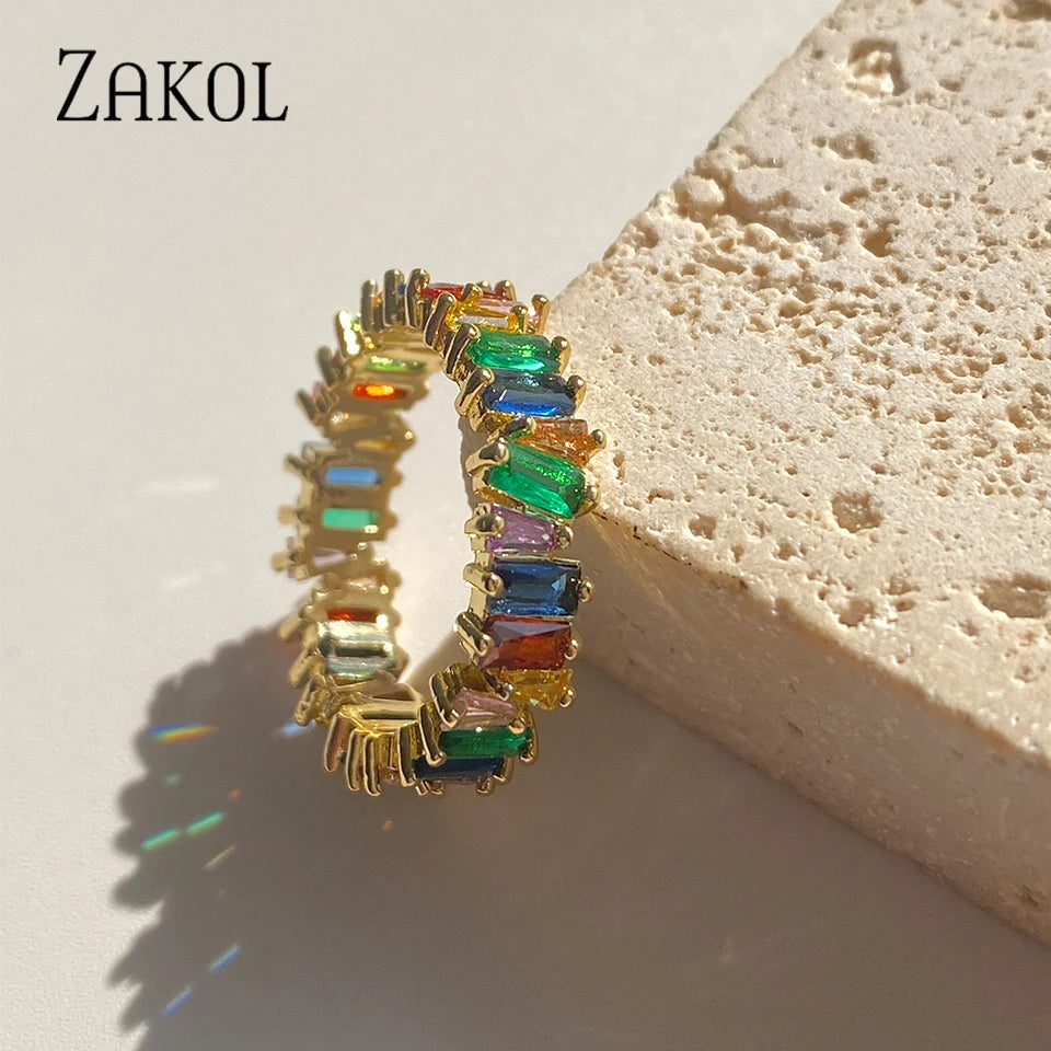 Klassische Baguette-Zirkonia-Verlobungsringe für Damen, luxuriöser, 18 Karat vergoldeter Hochzeitsschmuck