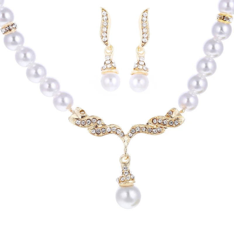 Elegante Halskette Ohrringe Frauen Mode Schmuck Set Faux Perle Braut Hochzeit Legierung Party Ohrstecker Halskette Ohrringe Set