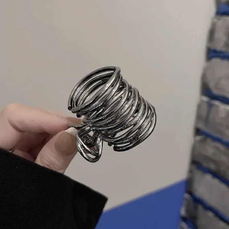 Mode Unregelmäßige Metall Haar Krallen Rutschfeste Haarnadeln Für Frauen Mädchen Hohe Pferdeschwanz Halter Haar Zubehör Clip Haar Grip Kopfbedeckungen