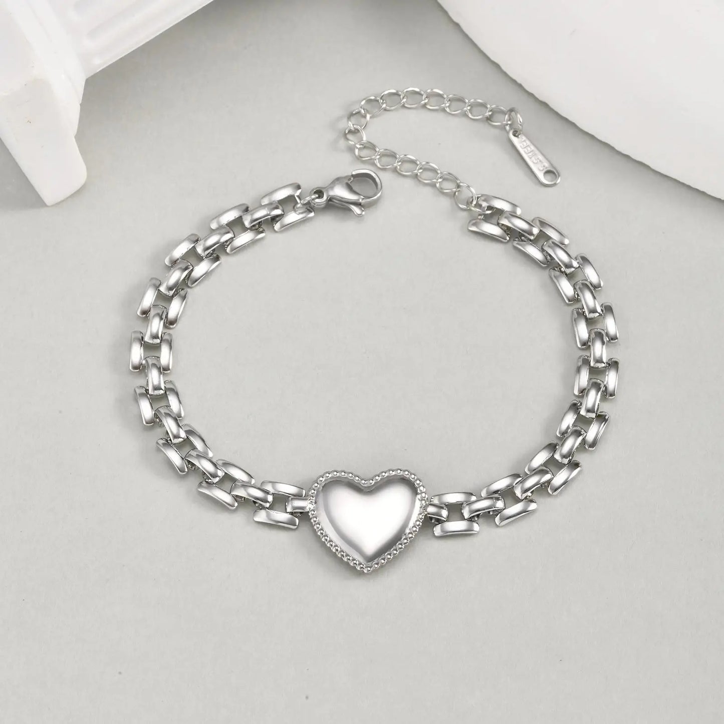 Trendiges Liebes-Herz-Armband für Frauen, Edelstahl-Armband mit Kettenarmbändern, exquisiter Party-Schmuck, Muttertagsgeschenk