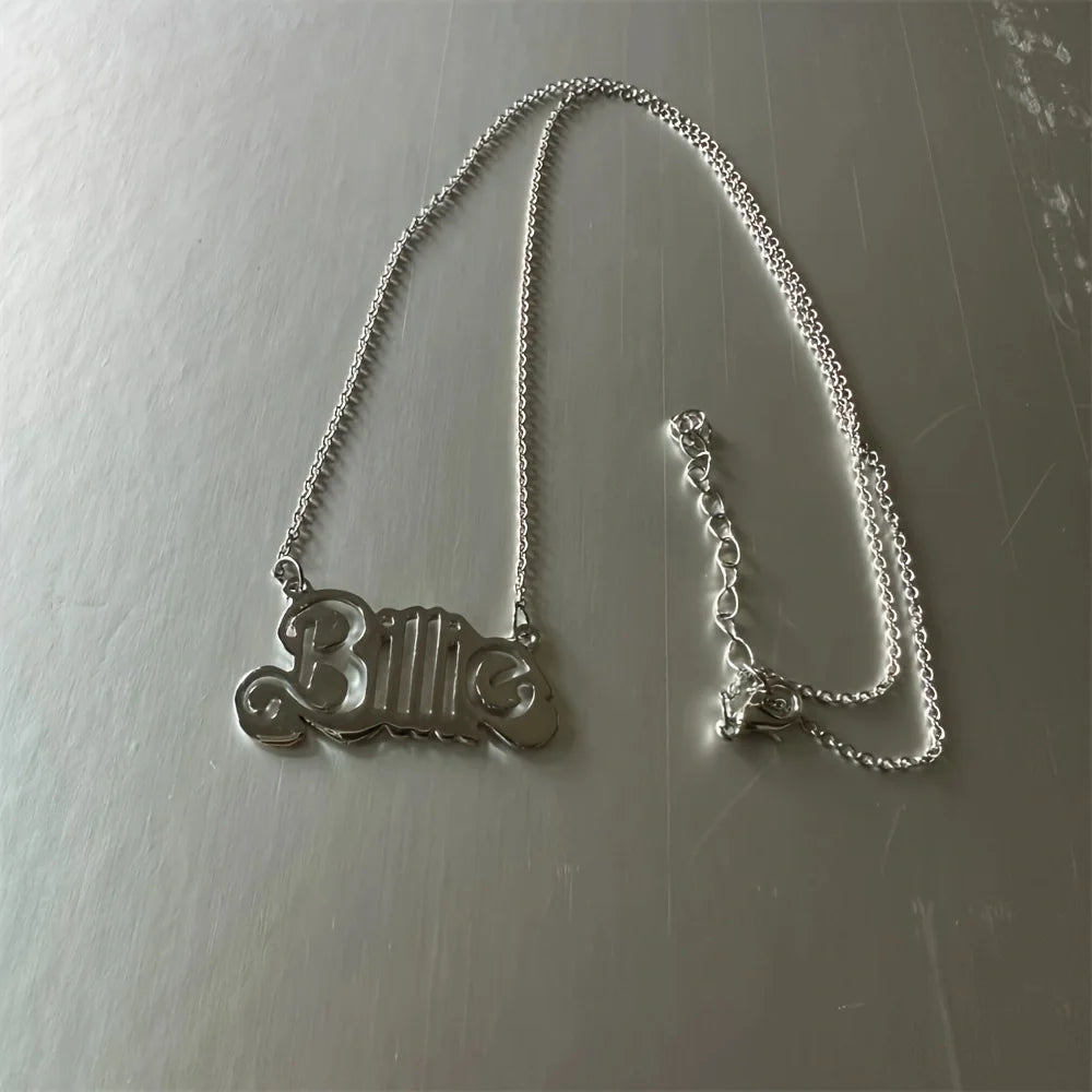 Mode Einfache Silber Überzogene Billie Brief Anhänger Halskette für Frauen Schlüsselbein Kette Halskette Edlen Schmuck