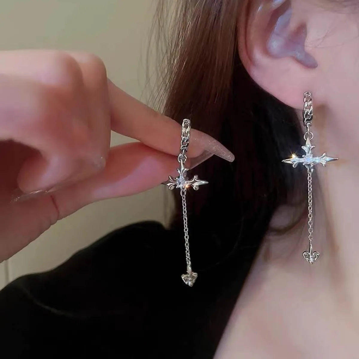Persönlichkeit Mode Zirkon Kreuz Quaste Hängen Ohrringe für Frauen Pendeln Temperament Kleine Hoop Ohrring Partei Schmuck Geschenk