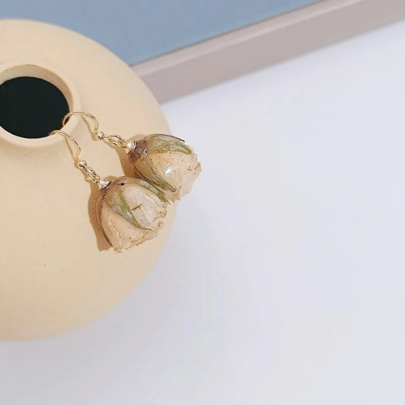 Einzigartige getrocknete Blumenohrringe, elegante natürliche Rose, Blumenperle, Quaste, lange Ohrringe, Epoxidharz, Rosenohrringe, Schmuck im Großhandel