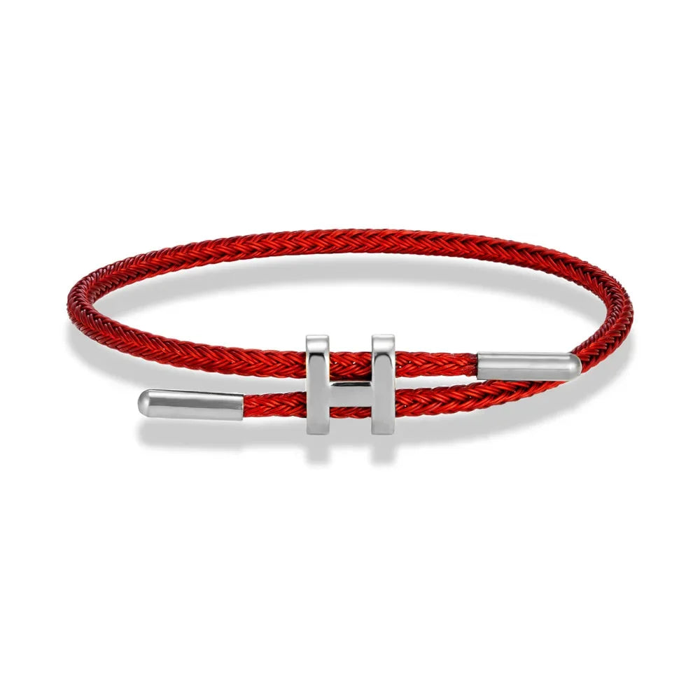 Stahlfarbe H Schnalle Feines Drahtseil Armband Hartgold Schmuck Schnur Perlen Glücksbringer Straße Straße Ungeblockiertes rotes Seil
