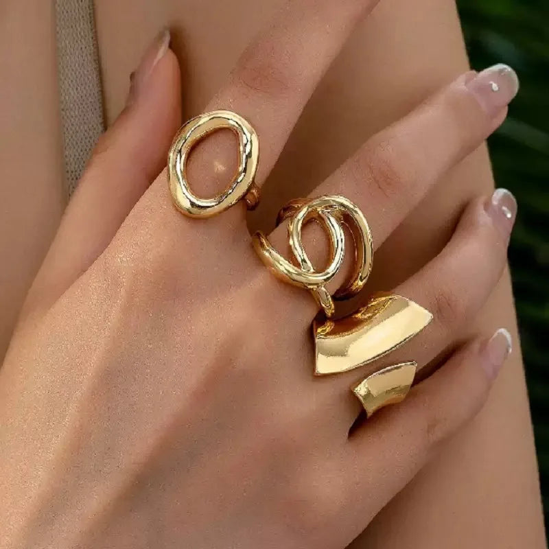 Das 2050 meistverkaufte Punk-Gothic-Minimalist-Stil, 3-teiliges Set mit abstrakten geometrischen unregelmäßigen Ringen, geeignet für modisches Pu