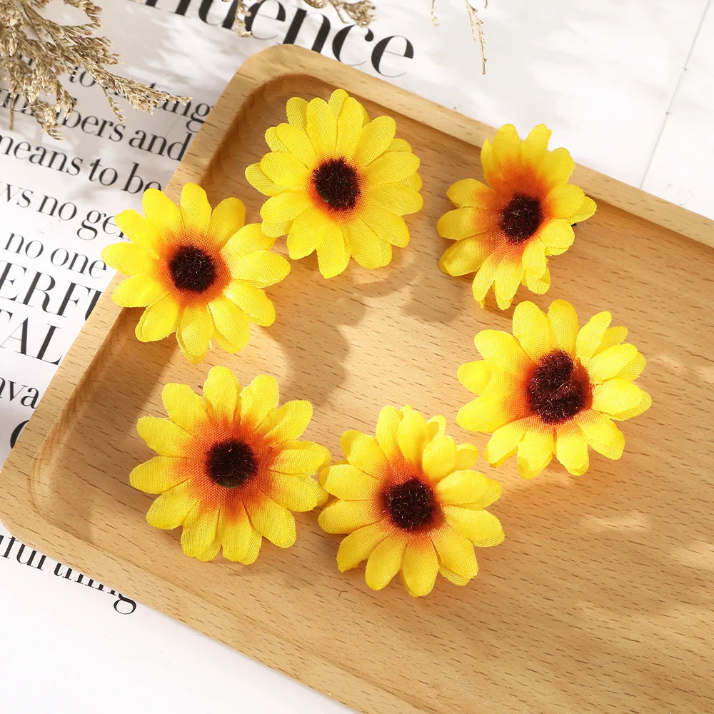 AWAYTR 6 Stück Sonnenblumen-Haarspangen, seitlicher Pony-Clip, niedliche Gänseblümchen, kleine Blumen-Haarnadeln, Entenschnabel-Haarnadel, Damen-Haar-Accessoires