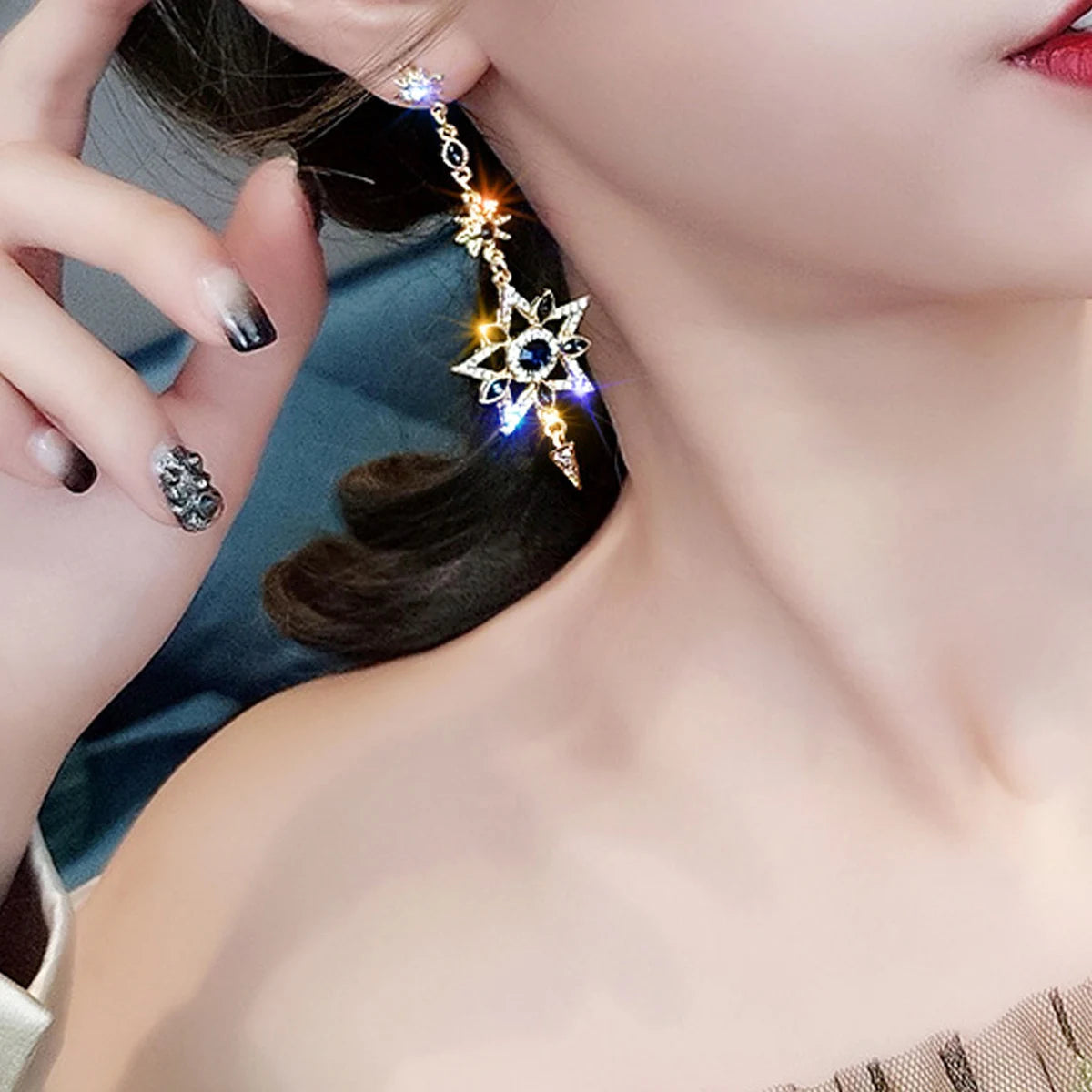 Elegante silberfarbene asymmetrische Stern- und Mond-Ohrringe, lange Statement-Quaste, funkelnde personalisierte Ohrringe, Schmuck