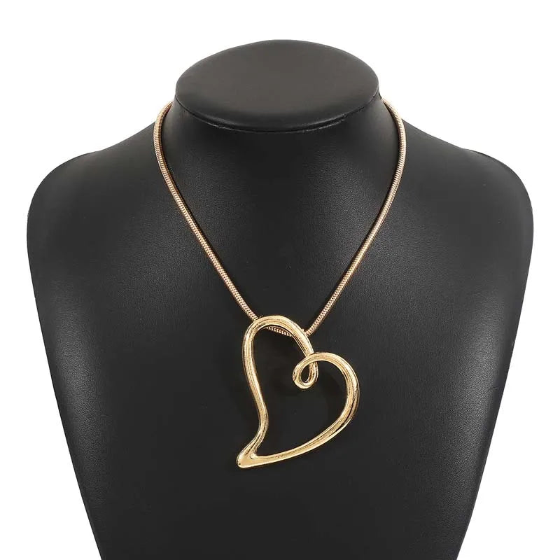 Einfache Metall Hohl Herz Anhänger Halsketten Ohrringe für Frauen Mode Große Liebe Persönlichkeit Choker Halsketten Schmuck Set Geschenke