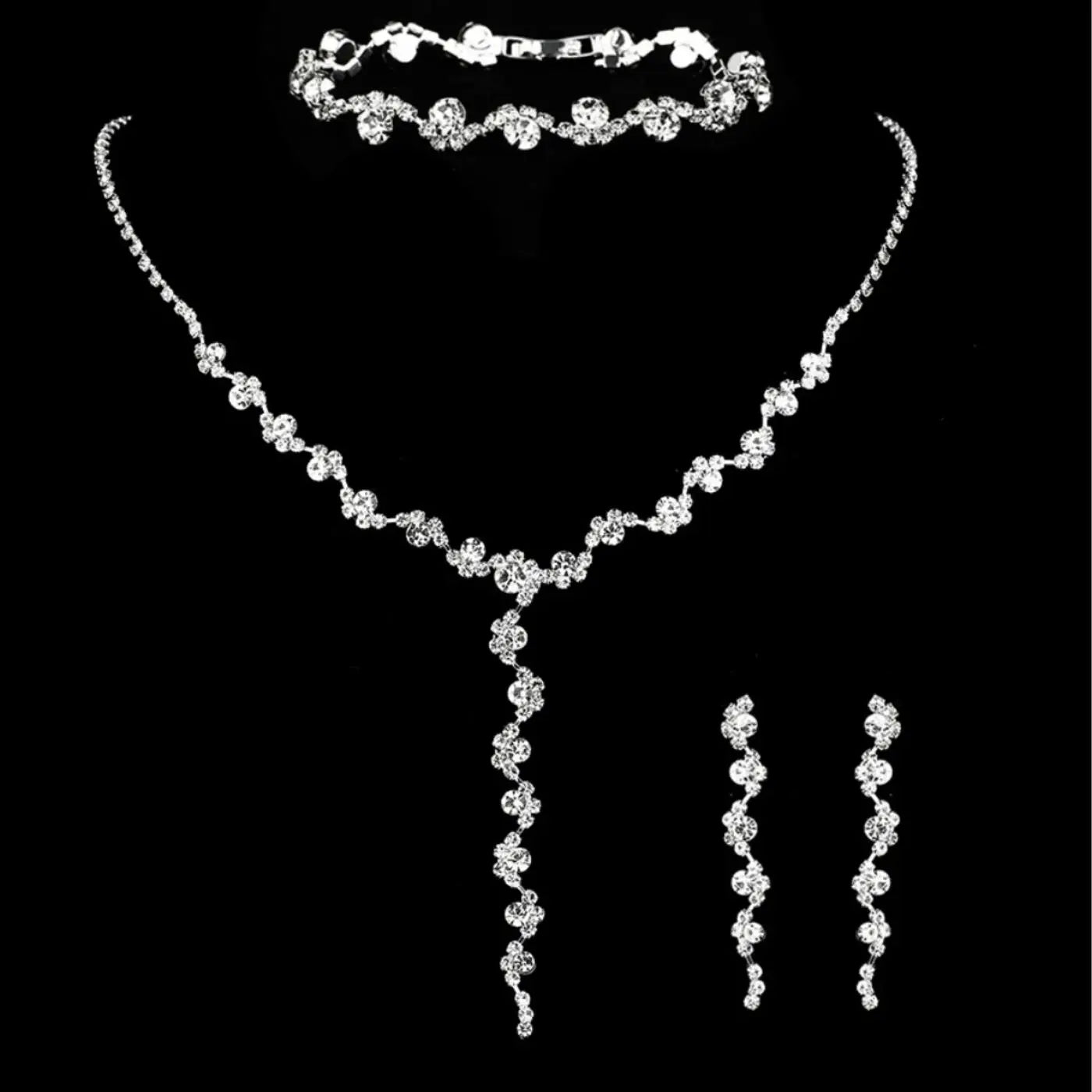 4-teiliges europäisches und amerikanisches Modeschmuckset für Damen, Strass-Halskette, Armband, Ohrringe, Brauthochzeitskleid ac