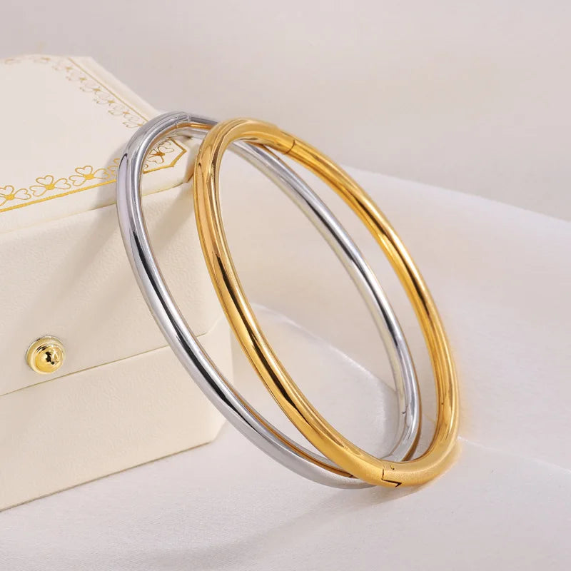 ZAKOL Wasserdichtes Edelstahl-Manschettenarmband, Armreifen für Damen, glattes Metall, zu öffnende Armbänder, Schmuck, Geschenk