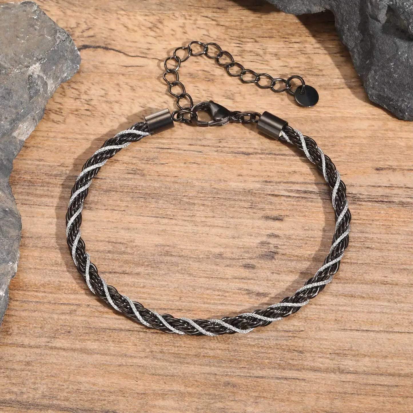 Zweifarbige gedrehte Kettenarmbänder für Männer und Jungen, 18–23 cm Edelstahl-Kettenglieder-Armband, 2025 neue stilvolle Schmuckgeschenke