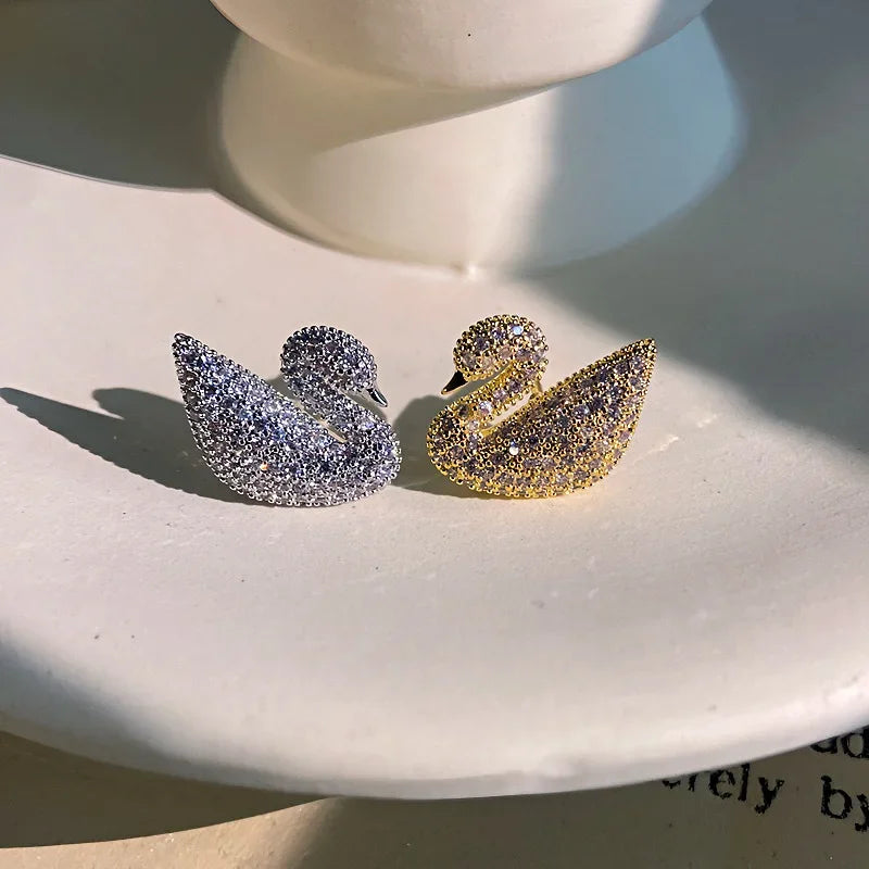 Elegante Zirkonia-Schwanen-Ohrringe, High-End-Feeling aus 925er Silber, Nadel, einzigartige Ohrdekorationen, modischer klassischer Schmuck