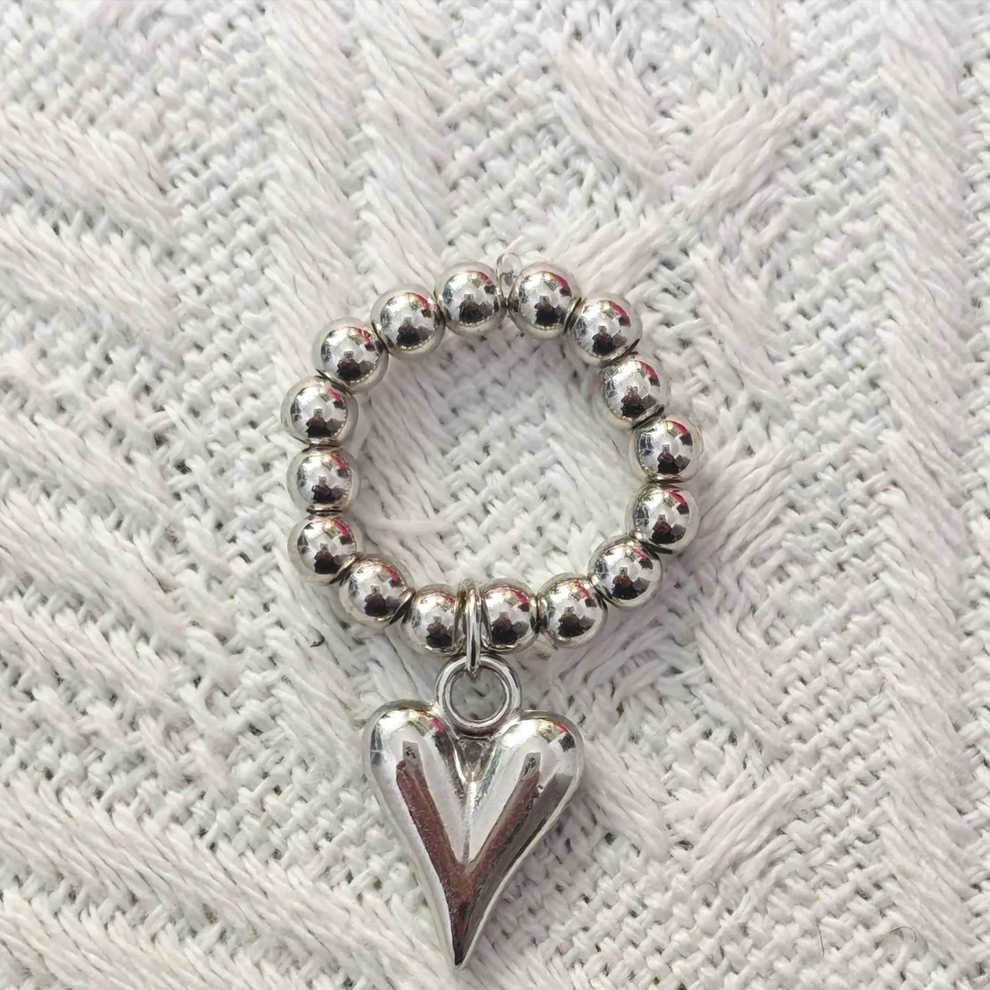 LATS Kreative handgemachte Perlen Bungee-Seil Liebe Herz Anhänger Ringe für Frauen Mädchen Silber Farbe CCB Perle verstellbare Ring Schmuck
