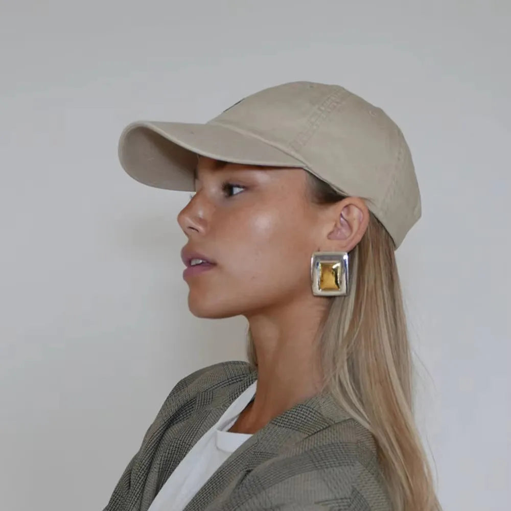 18 Karat vergoldete, gestreifte Textur, klobige Ohrstecker für Damen, glänzender Edelstahlknoten, gedrehte geometrische Ohrringe, täglicher Schmuck