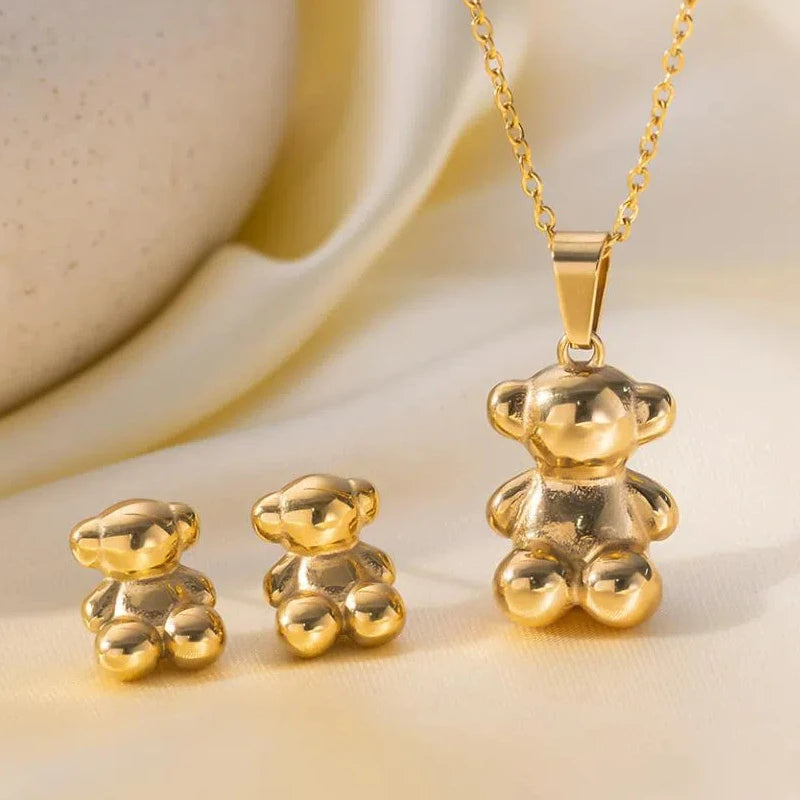 3PCS Anime Style 3D Cute Bear Ohrringe Halskette Set für Frauen Hochwertiger Edelstahl Nicht verblassend INS Paare Geschenk Schmuck