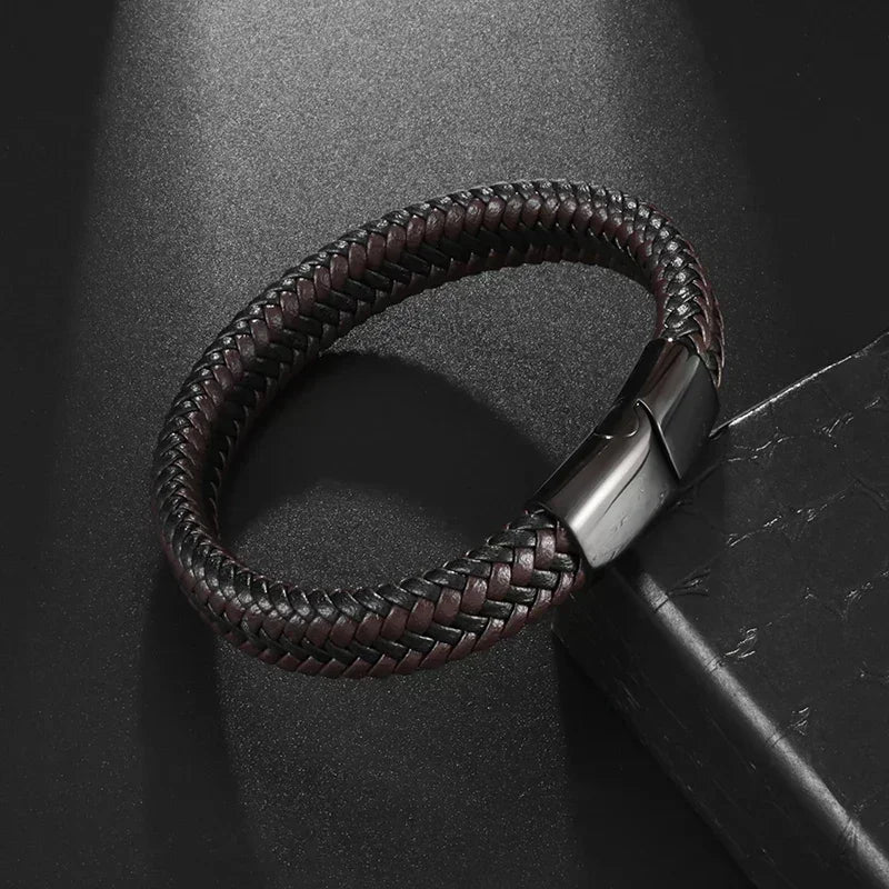 Klassisches einlagiges schwarzes handgewebtes Lederarmband mit Metall-Magnetverschluss, Herrenmode, Business-Schmuck, Geschenk