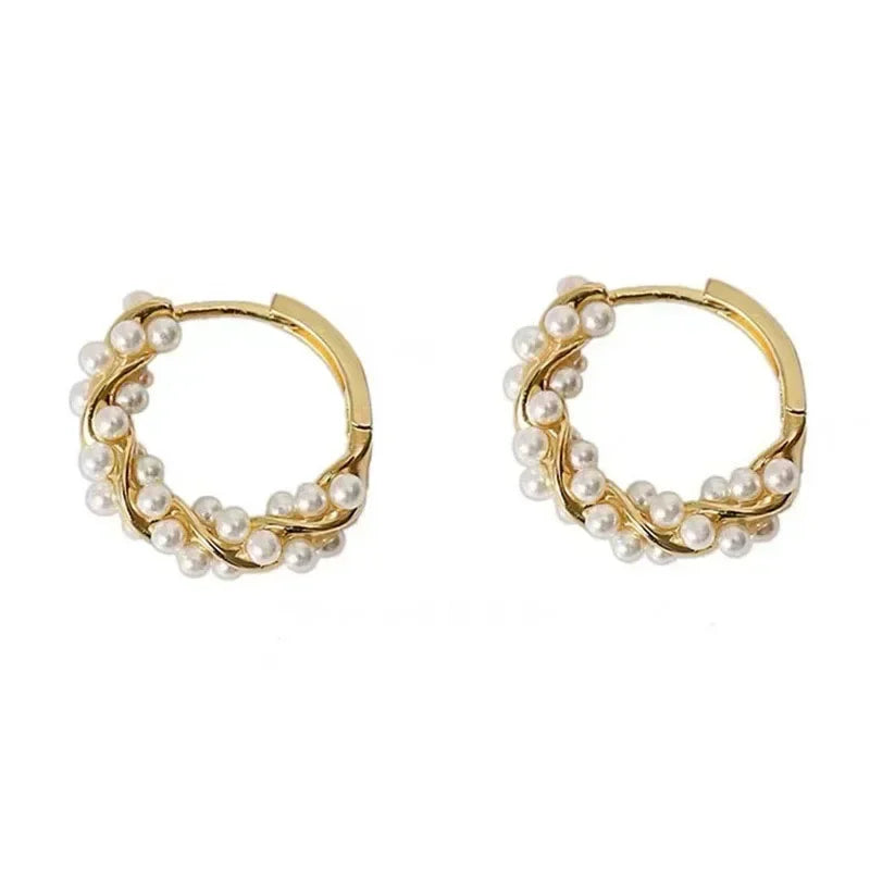 Französische Imitationsperle Creolen Kleine runde Kreisring Ohrringe für Frauen Minimalistischer Schmuck Elegante Ohrschnalle Geschenke