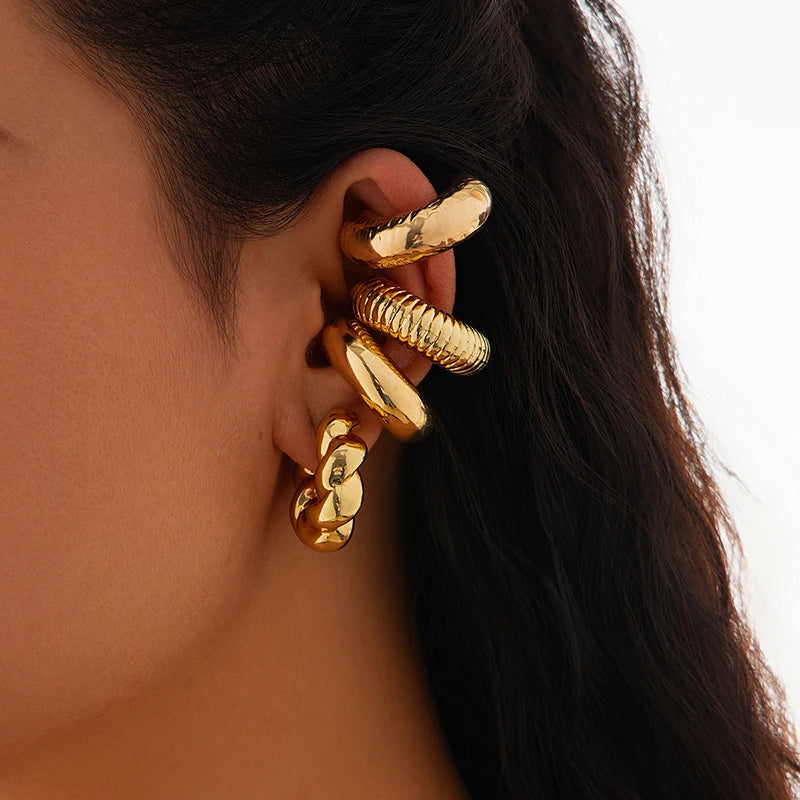 Mode 4 stücke C Förmigen Acryl Ohr Clip für Frauen Einfache Gold Silber Farbe Keine Durchbohrten Runde Ohrringe Punk Weiblichen schmuck