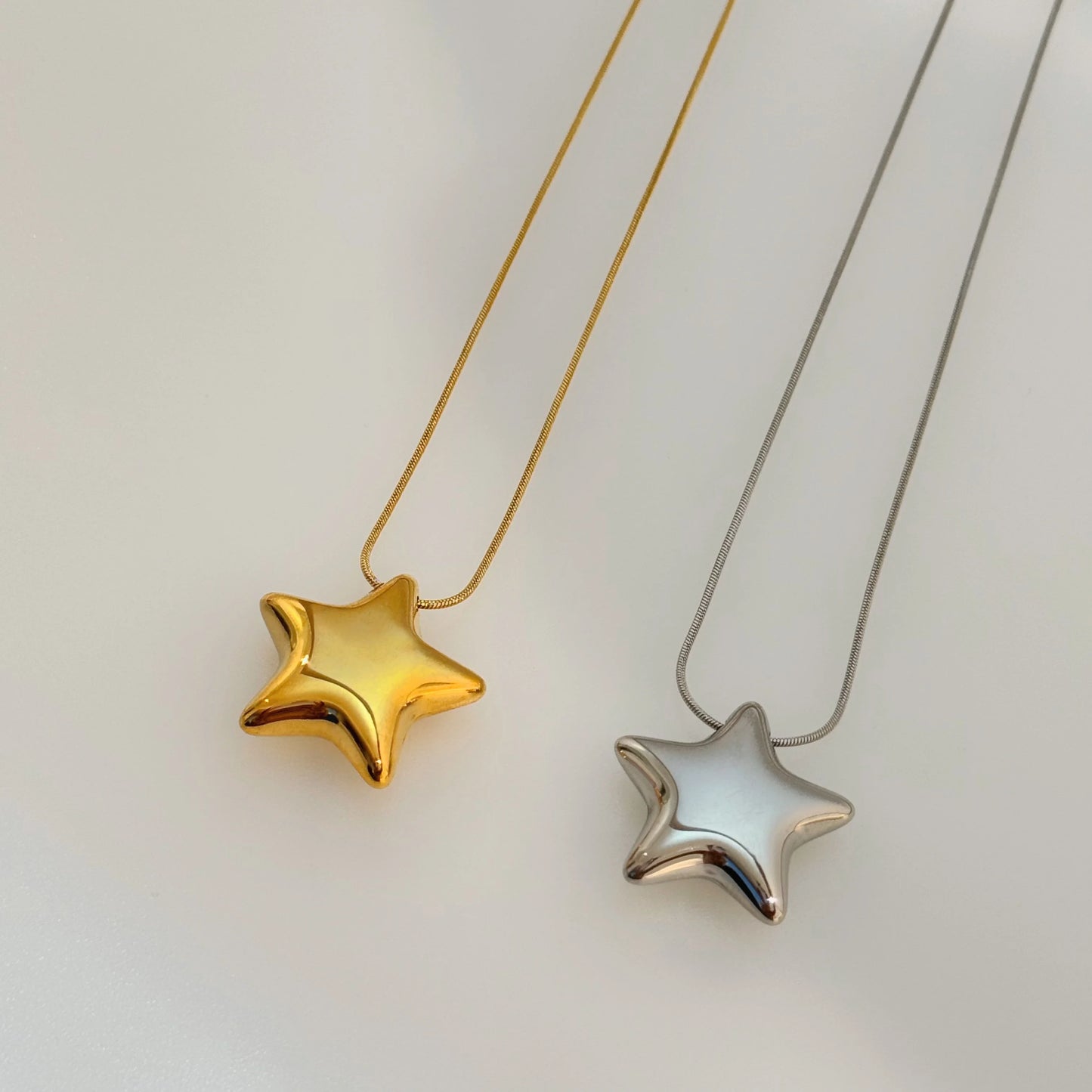 DASEIN Minimalistische fünfzackige Stern-Anhänger-Halskette für Männer und Frauen, 18 Karat vergoldet, anlaufgeschützt, Edelstahl, OOTD-Schmuck