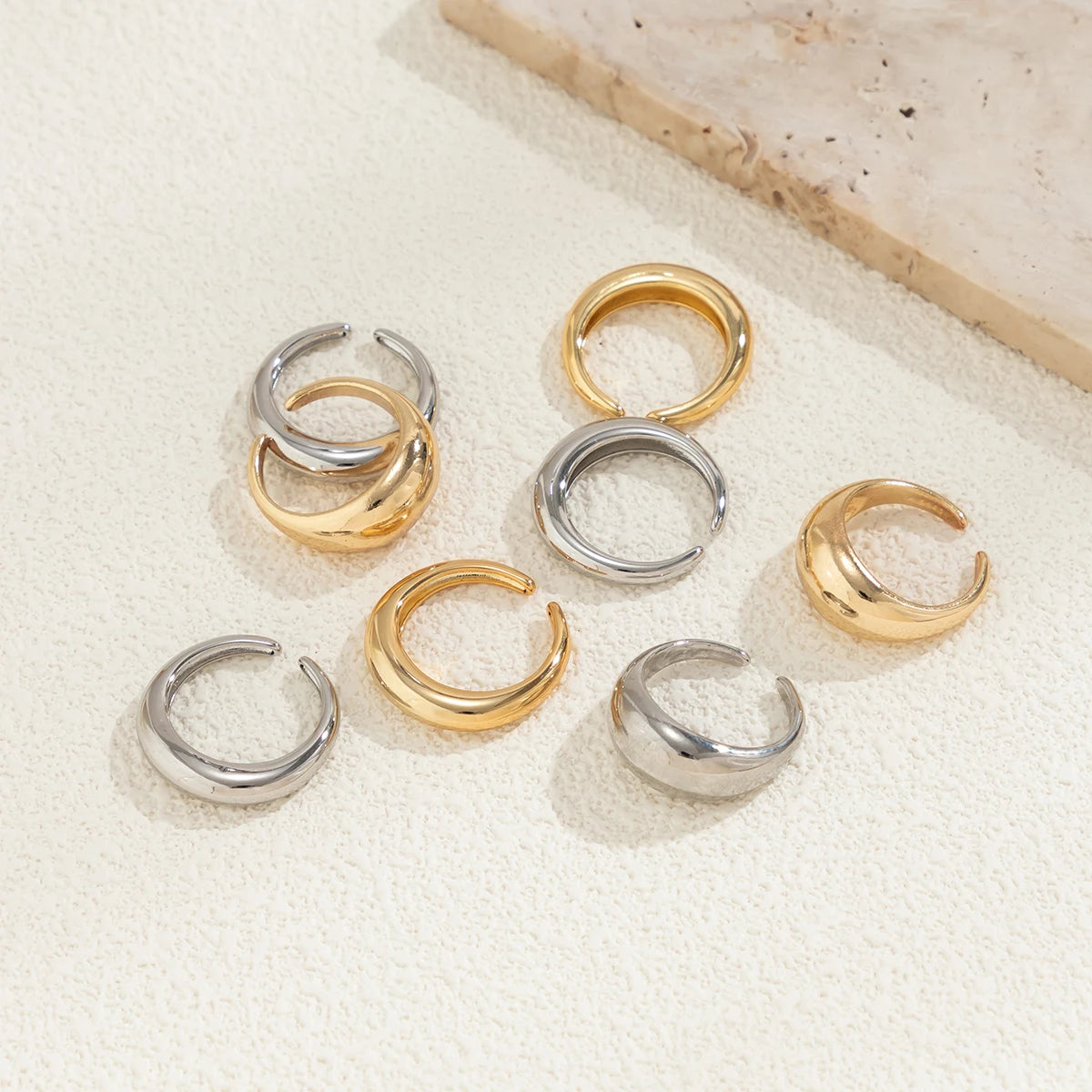 8-teiliges klobiges, offenes, glattes Oberflächen-Ring-Set für Damen, trendige Goldfarbe und Silberfarbe, gemischte Fingerringe, Accessoires, Mode