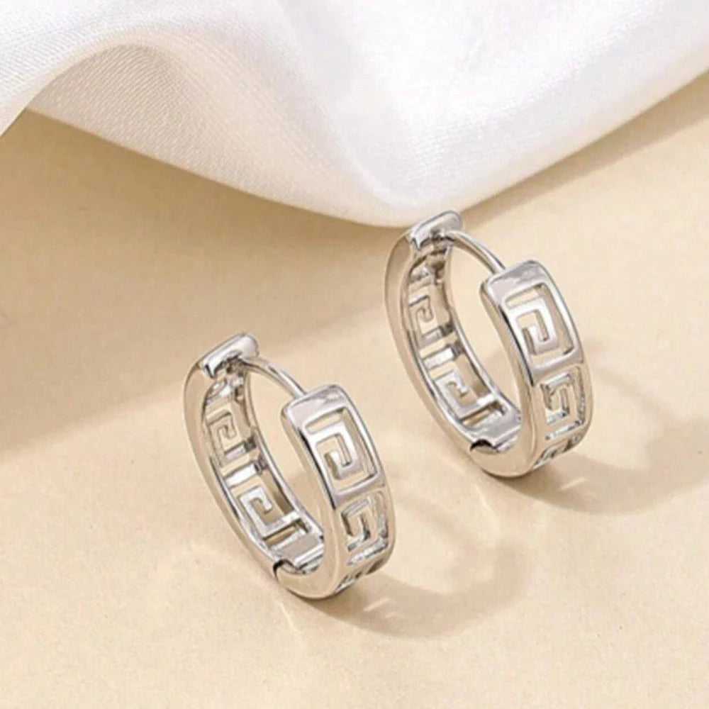 Gold Farbe Aushöhlen Kleine Creolen Für Frauen Silber Farbe Metall Spezielle Cut Out Geometrische Muster Frauen Ohrringe Schmuck