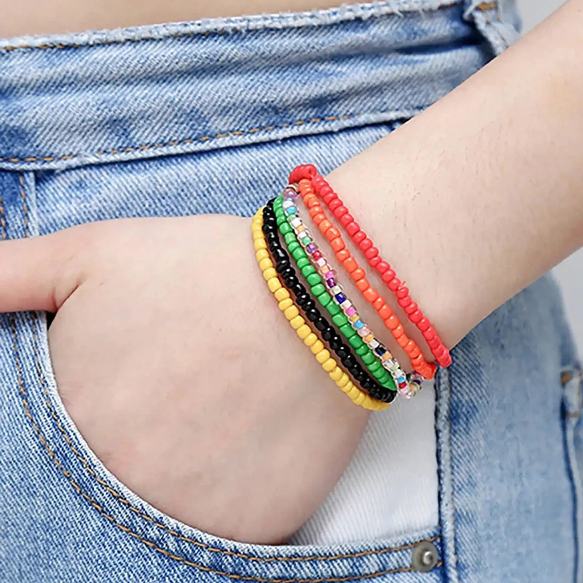 17 Stück zufällige Farbmischung elastische Perlenarmbänder Bohemian stapelbare Perlen-Stretch-Armbänder Buntes Boho-Strand-Armband-Set